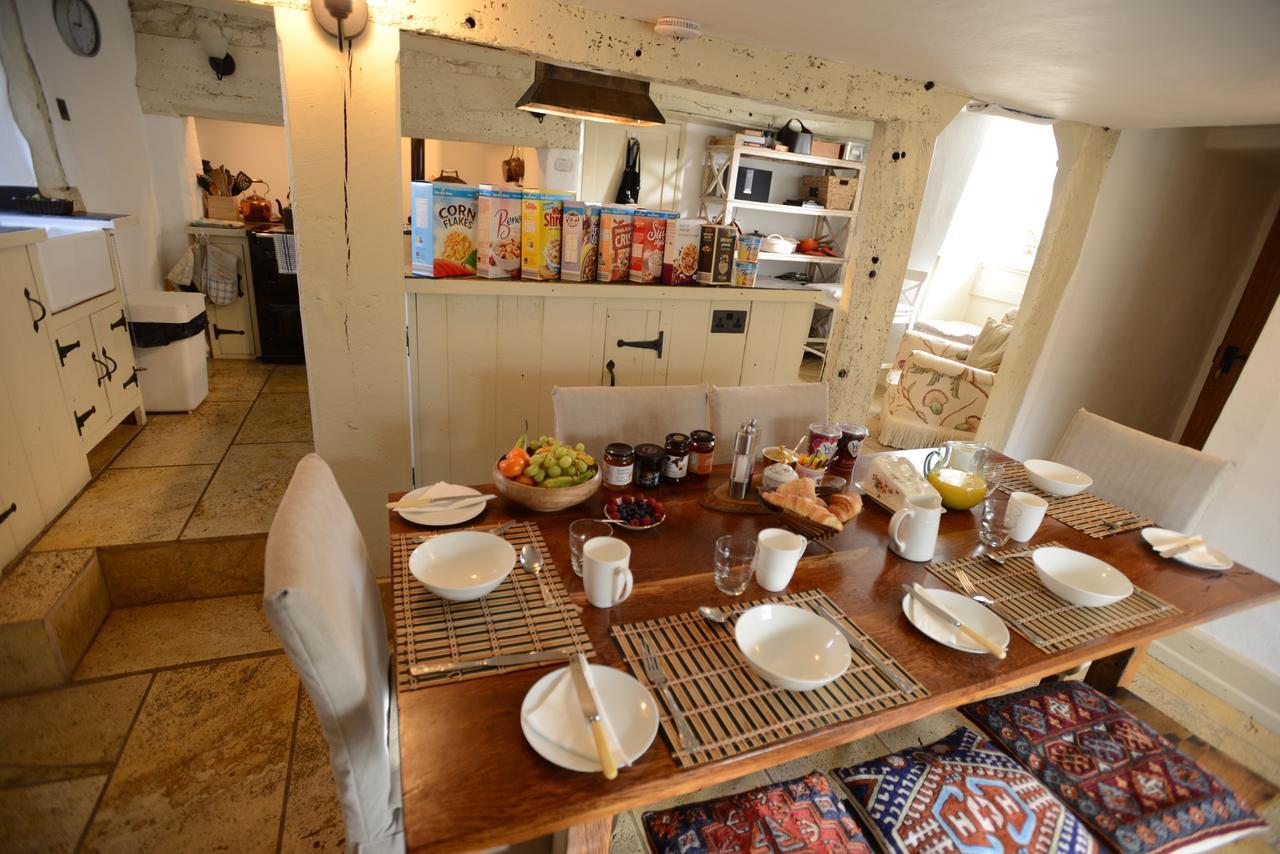 Rose Farm Bed & Breakfast โฮนิทัน ภายนอก รูปภาพ